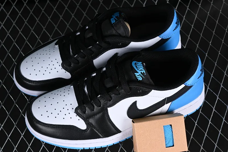 All categories Air Jordan Jordan series basketball shoes Air Jordan 1 Low G version pure original Air Jordan 1 Low OG "UNC" AJ1 Joe 1 blue and white low-top basketball shoes CZ0790-104